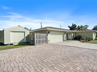1072 Venetian Pkwy, Venice, FL 34285