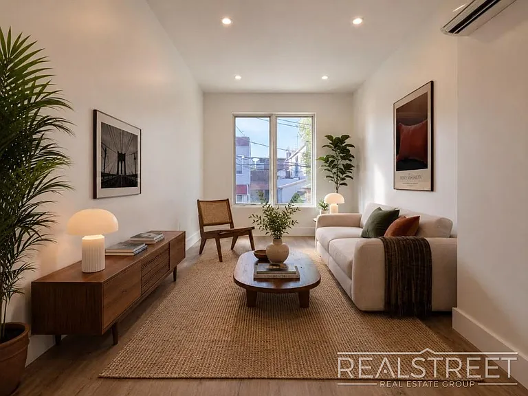 417 Rutland Rd #2F — Photo 2