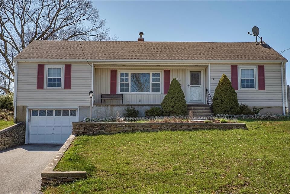 1st image of 85 Farnum Rd