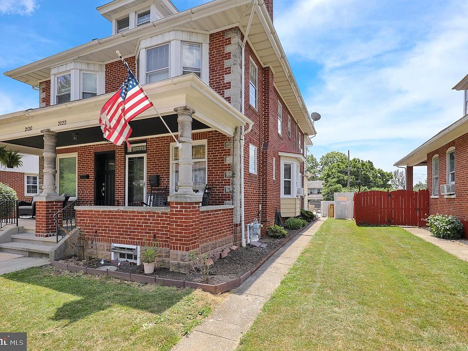 1st image of 2122 Highland St