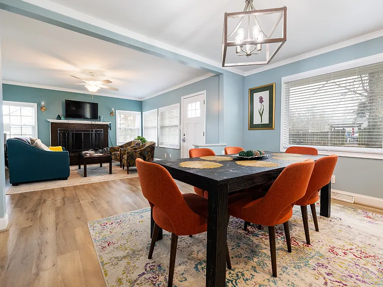 2404 Francis St #2404 — Photo 12