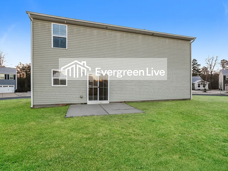 2450 Willow Pond Ln SE — Photo 15