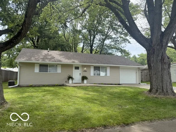 1306 Woodbine Dr, Anderson, IN 46011