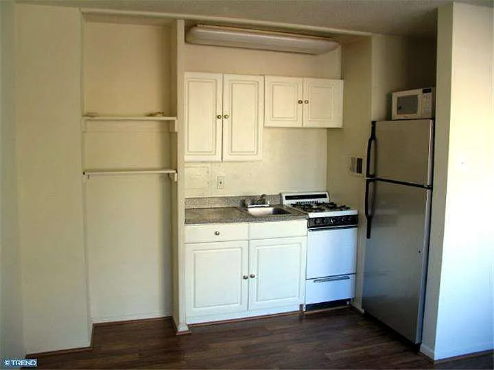 2101 Chestnut St #1214 — Photo 5