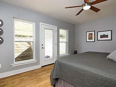 4540 Eastern Ave — Photo 8