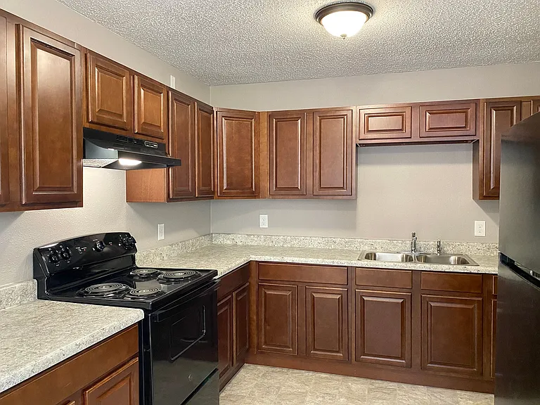 7107 Redwood Dr — Photo 5