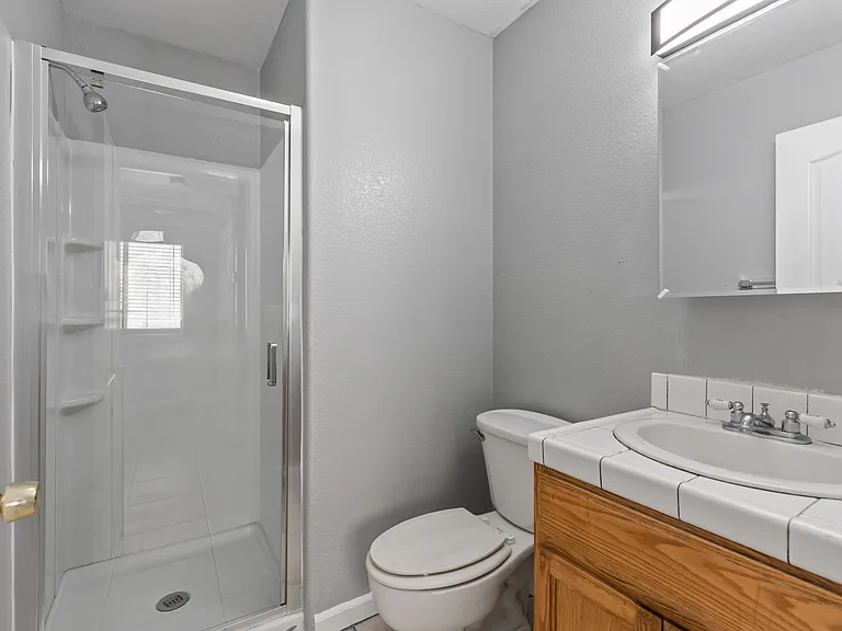 125 S 6th St #11 — Photo 7