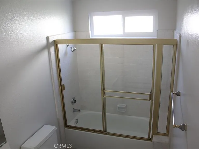 2030 Bogie Dr — Photo 15