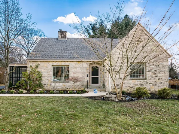 147 W Cooke Rd, Columbus, OH 43214
