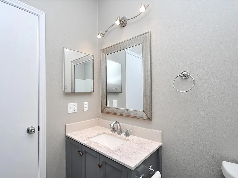 24406 Lakecrest Village Dr — Photo 25