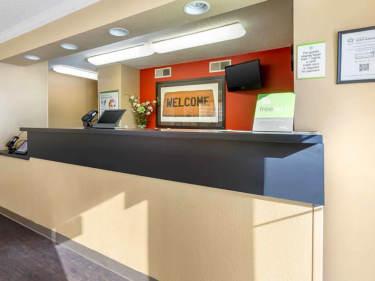 Lobby and Guest Check-in