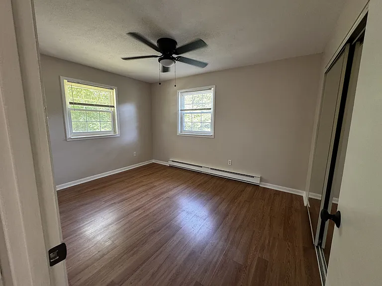 5 Stonehenge Dr #349 — Photo 4