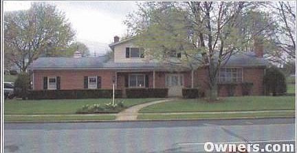 One of the prettiest houses in town!