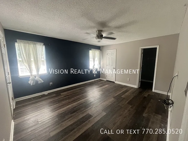 5200 Afton Way SE — Photo 16