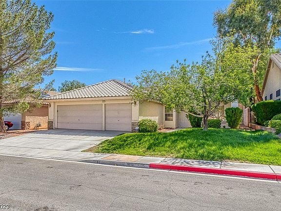 2nd image of 2741 Summerchase Ln