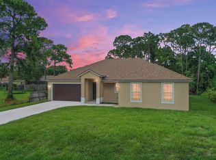 5702 Hickory Dr, Fort Pierce, FL 34982