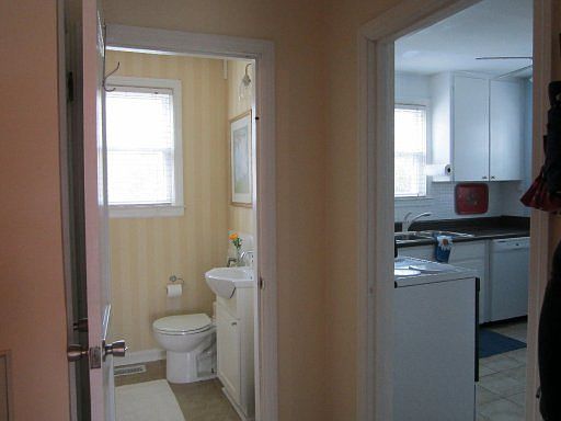 4th image of 630 Pugh Ave