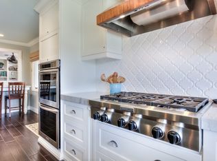 18992 Castlegate Ln, North Tustin, CA 92705