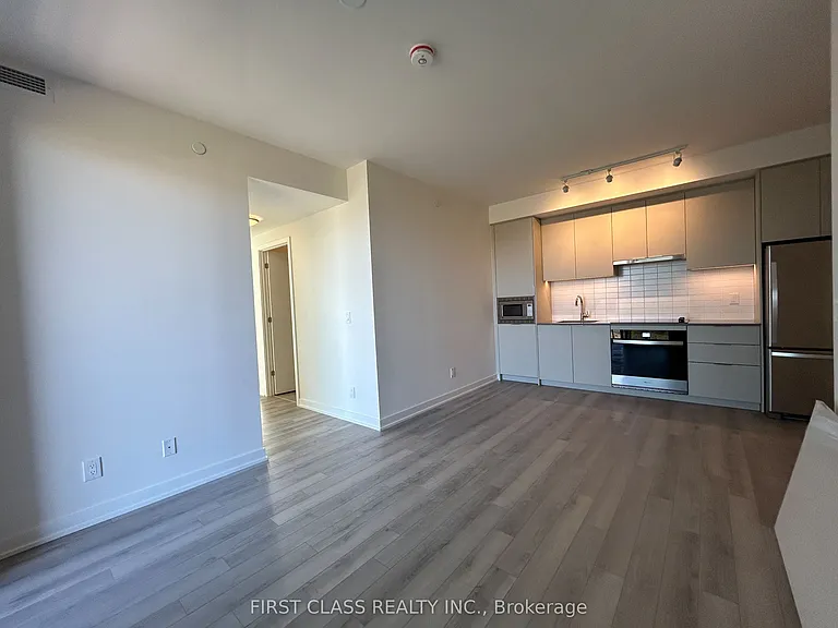 3071 Trafalgar Rd #305 — Photo 18