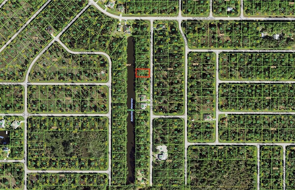 2nd image of 1053 Rhinelander St