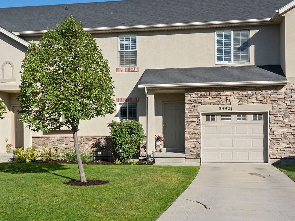 1st image of 2492 W Mont Sur Dr