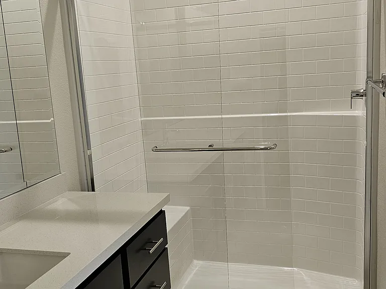 3111 Paxton St #2 — Photo 5