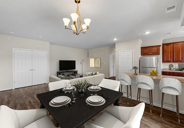 Residences of Summerlin — Photo 5