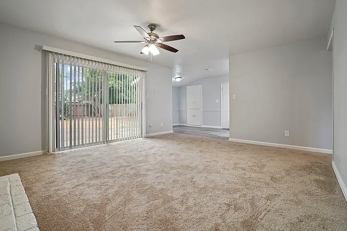 2109 Monifieth Way — Photo 11