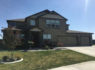 4514 Tamarisk Dr, Pasco, WA