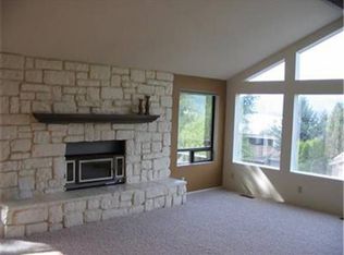 47 N Point Dr, Bellingham, WA 98229