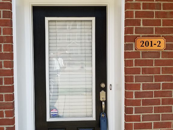 2nd image of 201 16th St NW APT 2