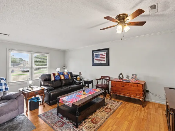 120 Dogwood Ct, Shelbyville, TN 37160
