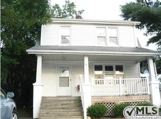 34 Riverview Ave, Piscataway, NJ 08854