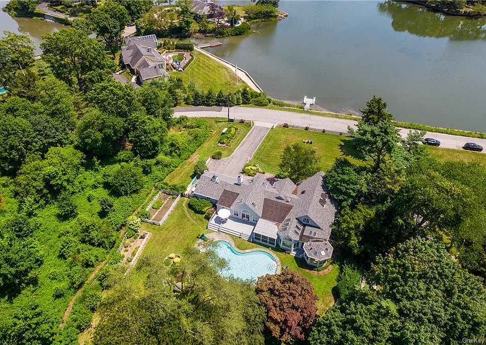 1st image of 770 Taylors Lane