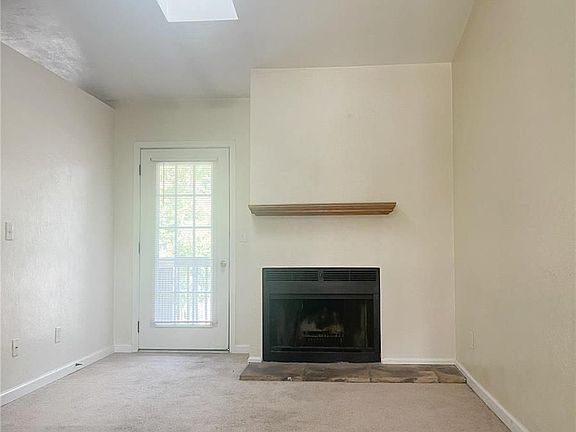 2nd image of 59 Peachtree Ln