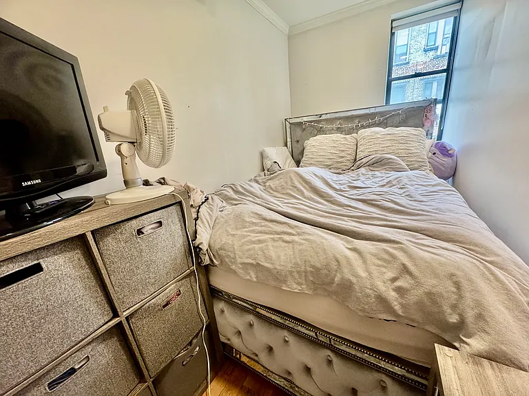 325 E 90th St #4RE — Photo 15