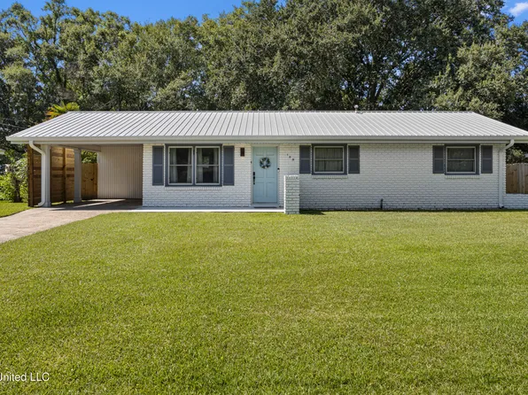 108 Sunhaven Dr, Ocean Springs, MS 39564