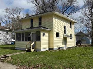 1134 Johnson St, South Bend, IN 46628