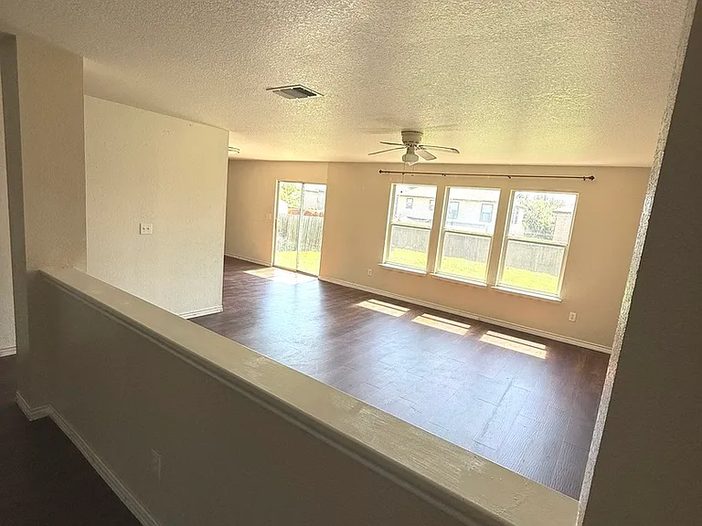 9310 Dublin Grn — Photo 11