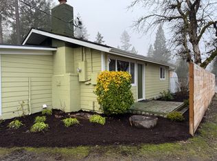 2000 Lampman Rd, Gold Hill, OR 97525