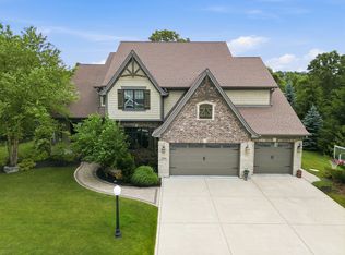 3704 Elio Way, Valparaiso, IN 46385