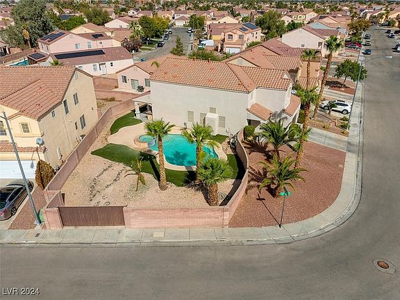 3rd image of 9675 Flying Eagle Ln