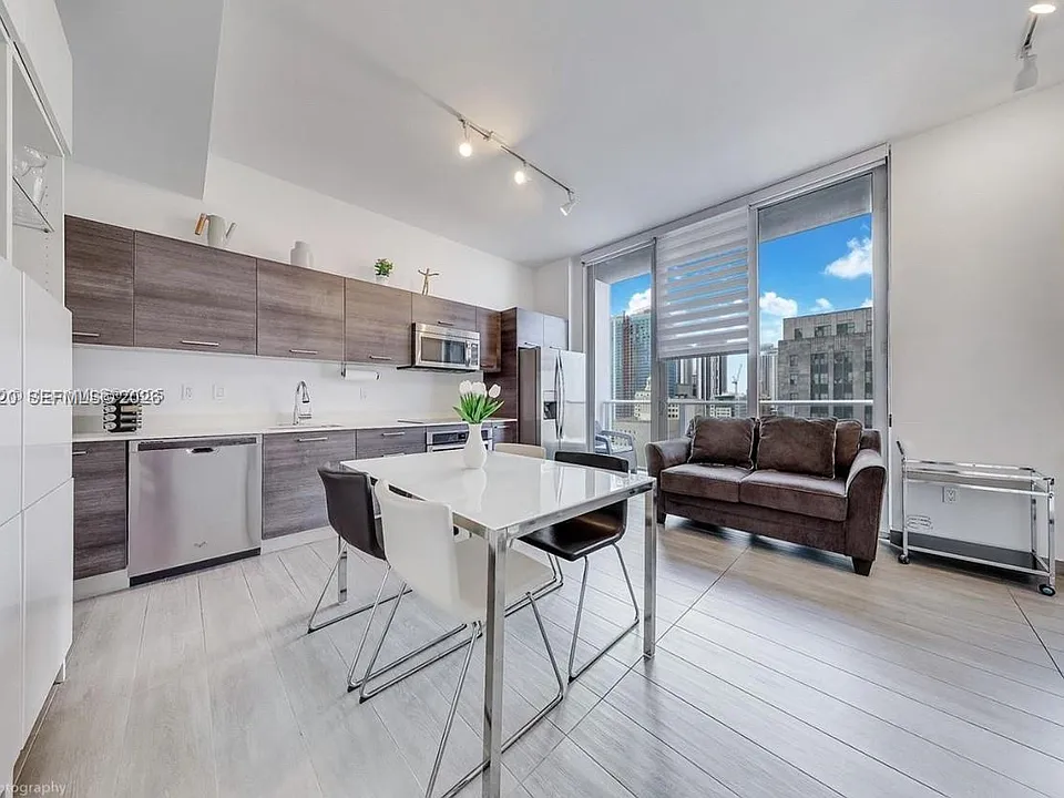 151 SE 1st St #1706