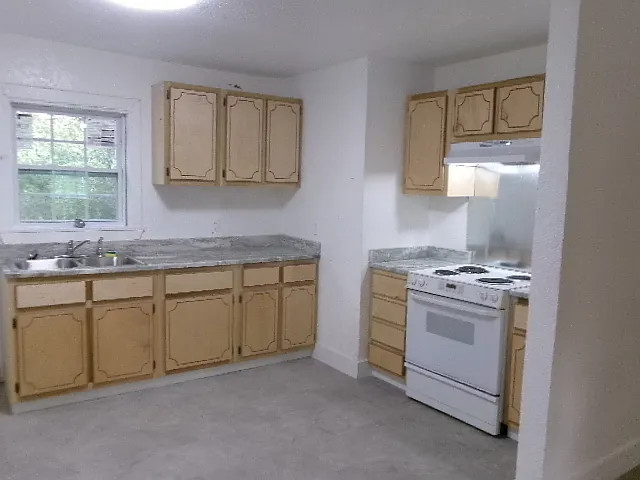 2 bed, 816 sqft, $700 — Photo 3