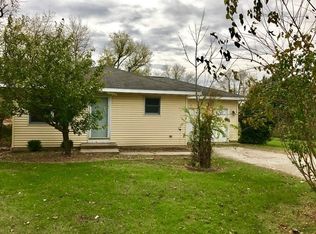 109 W Division St, Braceville, IL 60407