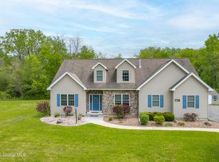 779 Waite Rd, Clifton Park, NY 12065