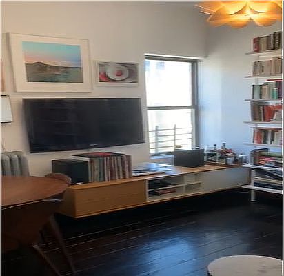 1st image of 211 E Broadway