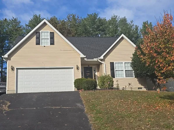 205 Bentley Ave, Winchester, VA 22602