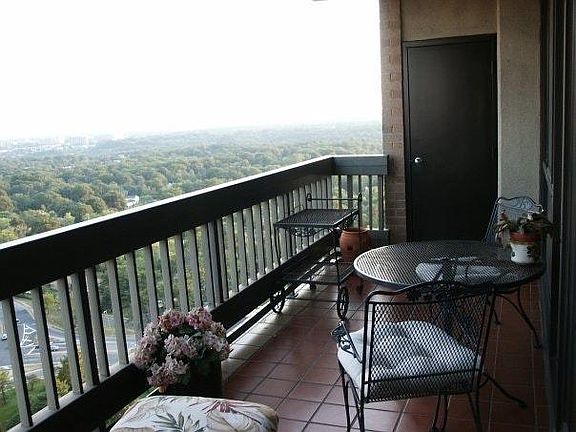 Balcony View to the west