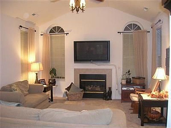 1st image of 4648 Cobblestone Dr